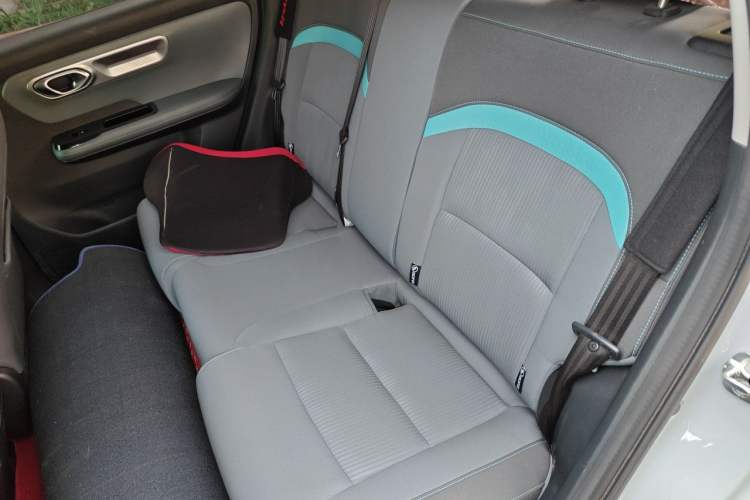 Used AION Y 2023 Plus 510 Enjoy Edition Left Rear Seat