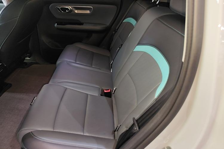 Used AION Y 2023 Plus 610 Smart Edition Ternary Lithium Left Rear Seat