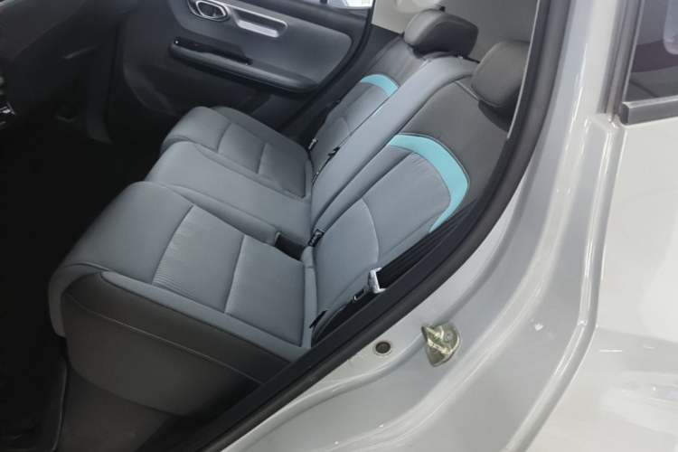 Used AION Y 2023 Plus 610 Enjoyment Edition Ternary Lithium Left Rear Seat