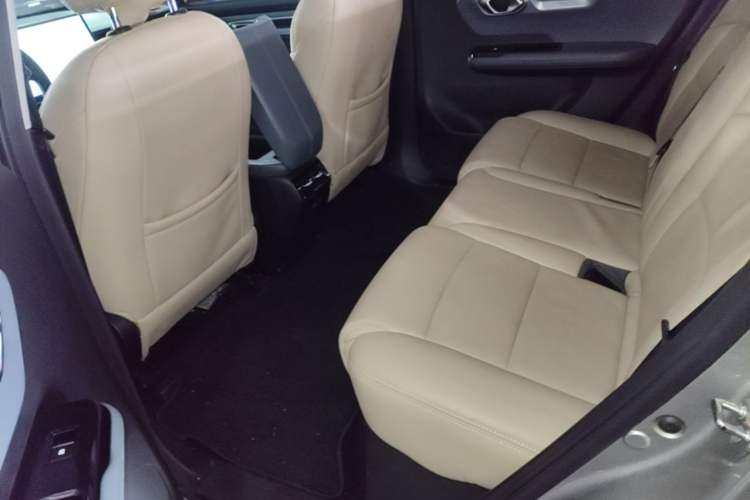 Used AION Y 2023 Plus 510 Enjoy Edition Left Rear Seat