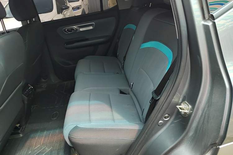 Used AION Y 2023 Plus 510 Enjoy Edition Left Rear Seat