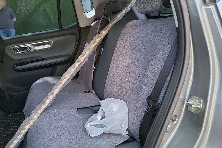 Used AION Y 2023 Plus 510 Smart Edition Left Rear Seat