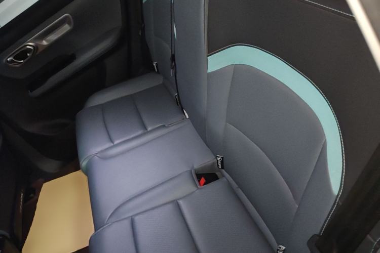 Used AION Y 2023 Younger Star Edition Left Rear Seat