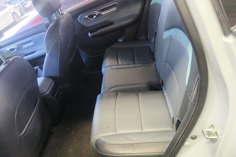Used AION Y 2023 Plus 510 Smart Edition Left Rear Seat
