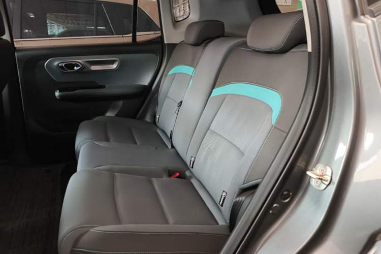 Used AION Y 2023 Plus 510 Enjoy Edition Left Rear Seat