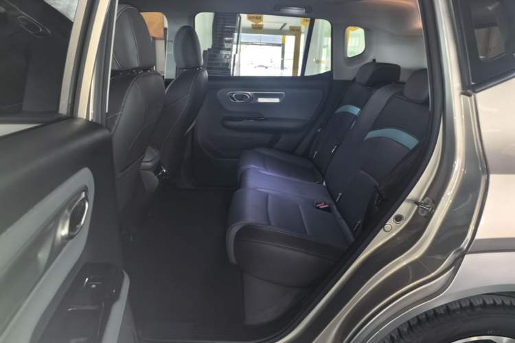 Used AION Y 2023 Plus 510 Smart Edition Left Rear Seat