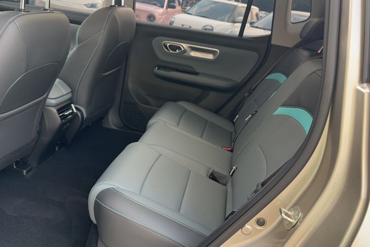 Used AION Y 2023 Plus 510 Smart Edition Left Rear Seat