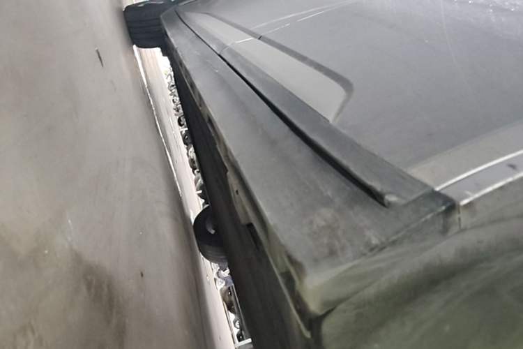 Used AION Y 2023 Plus 610 Smart Edition Ternary Lithium Left Side Sill