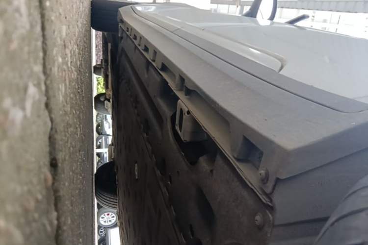 Used AION Y 2023 Plus 510 Enjoy Edition Left Side Sill