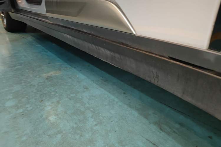 Used AION Y 2023 Plus 510 Smart Edition Left Side Sill