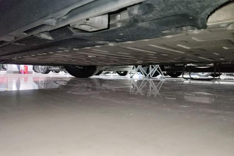 Used AION Y 2023 Plus 510 Enjoy Edition Left Side Sill