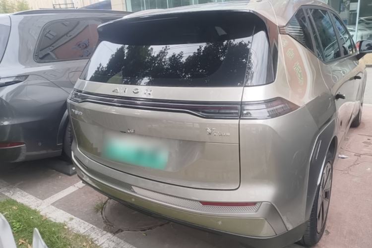 Used AION Y 2023 Younger Rear