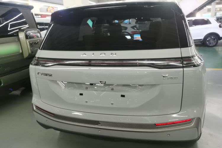 Used AION Y 2023 Younger Rear
