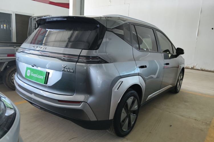 Used AION Y 2023 Plus 510 Enjoy Edition Rear Right 45 Deg