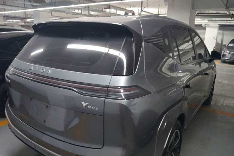 Used AION Y 2023 Younger Star Edition Rear Right 45 Deg