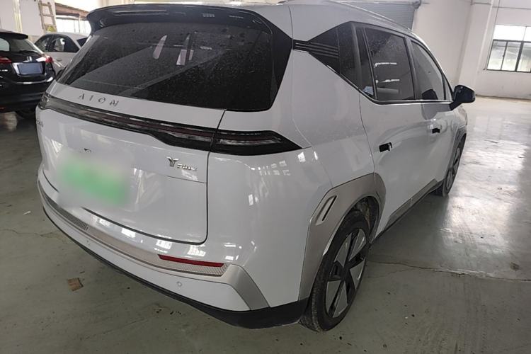Used AION Y 2023 Plus 510 Enjoy Edition Rear Right 45 Deg