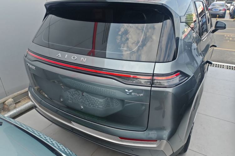 Used AION Y 2023 Younger Rear