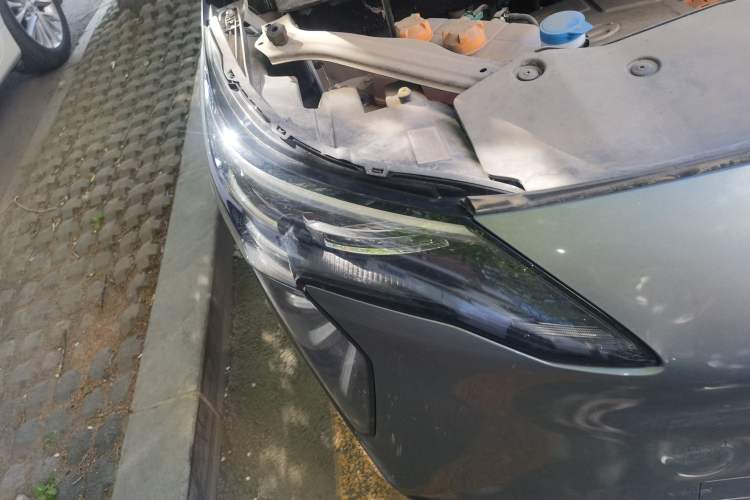 Used AION Y 2023 Younger Star Edition Right Front Headlight