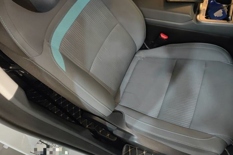 Used AION Y 2023 Plus 510 Enjoy Edition Right Front Seat