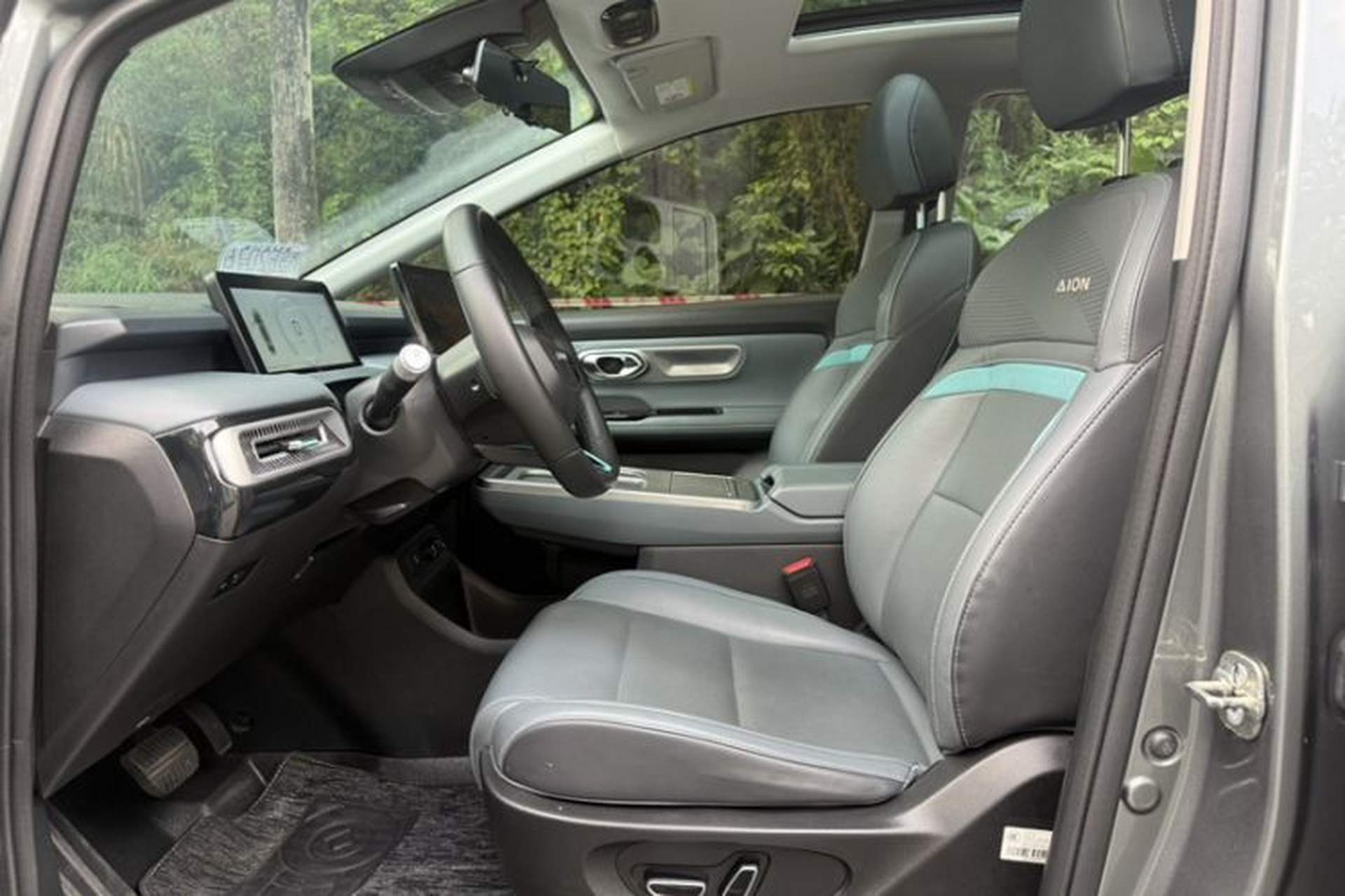 Used AION Y 2023 Younger Star Edition Right Front Seat