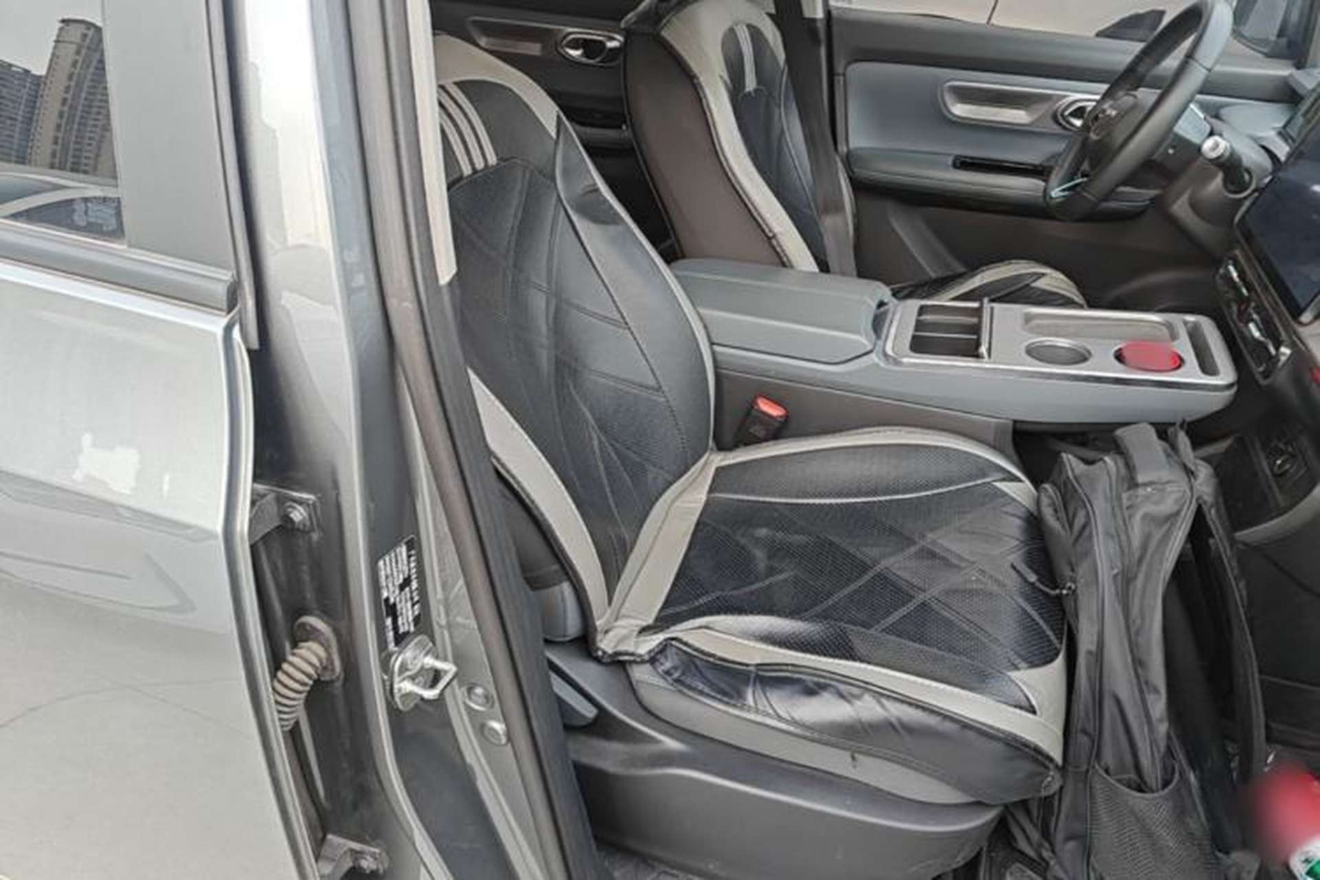 Used AION Y 2023 Plus 510 Enjoy Edition Right Front Seat
