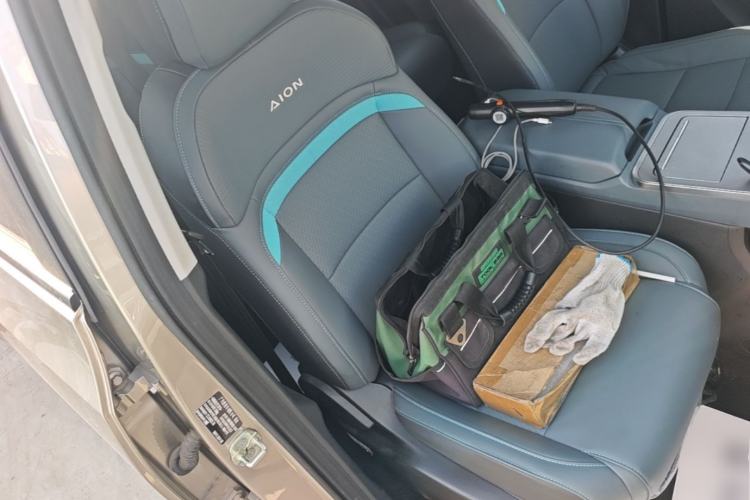 Used AION Y 2023 Younger Star Edition Right Front Seat