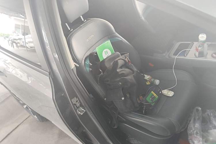 Used AION Y 2023 Plus 610 Smart Edition Ternary Lithium Right Front Seat