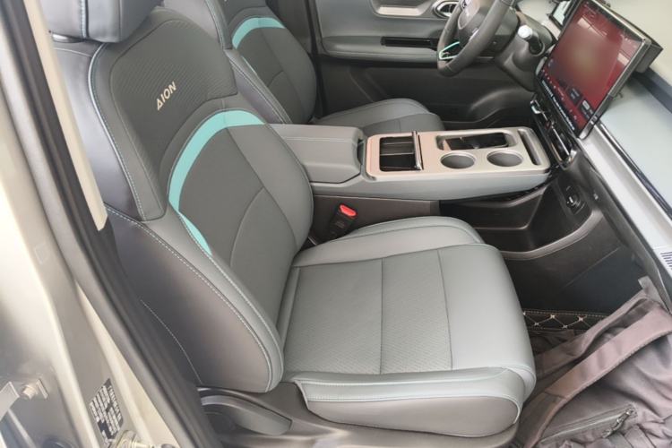 Used AION Y 2023 Younger Star Edition Right Front Seat