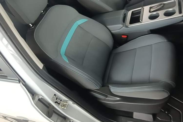 Used AION Y 2023 Plus 610 Enjoyment Edition Ternary Lithium Right Front Seat