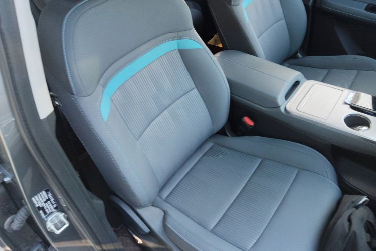 Used AION Y 2023 Plus 510 Enjoy Edition Right Front Seat