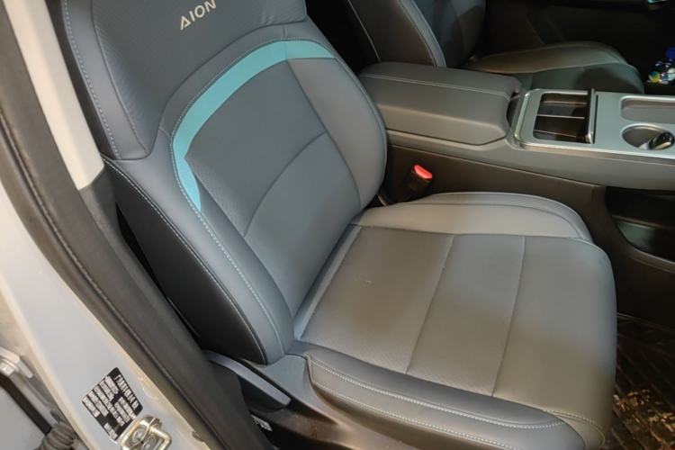 Used AION Y 2023 Plus 510 Smart Edition Right Front Seat