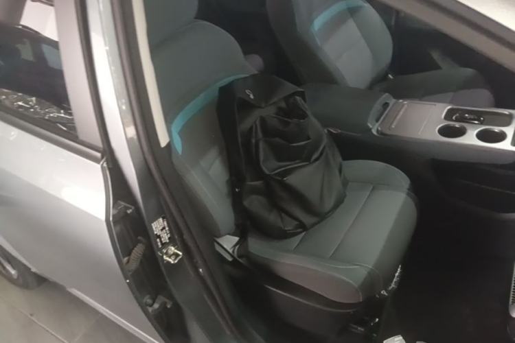 Used AION Y 2023 Plus 510 Enjoy Edition Right Front Seat