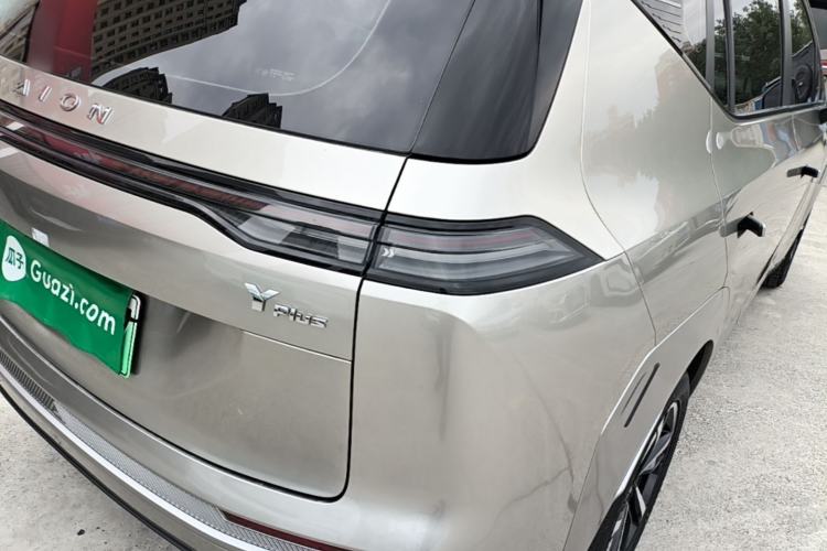 Used AION Y 2023 Plus 510 Smart Edition Right Rear Taillight