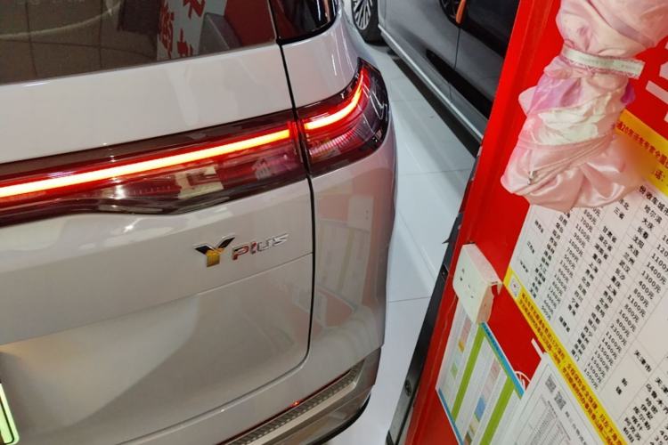 Used AION Y 2023 Plus 610 Smart Edition Ternary Lithium Right Rear Taillight