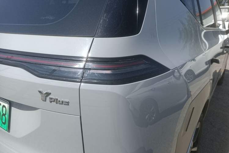 Used AION Y 2023 Plus 510 Smart Edition Right Rear Taillight