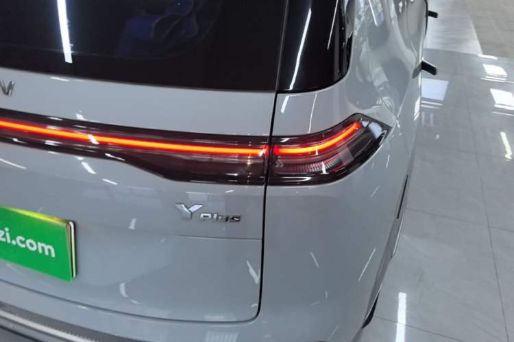 Used AION Y 2023 Younger Star Edition Right Rear Taillight