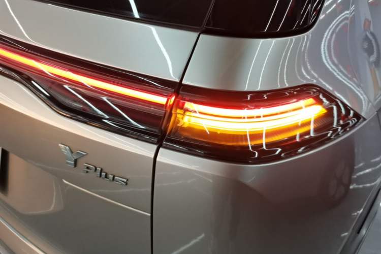 Used AION Y 2023 Younger Star Edition Right Rear Taillight