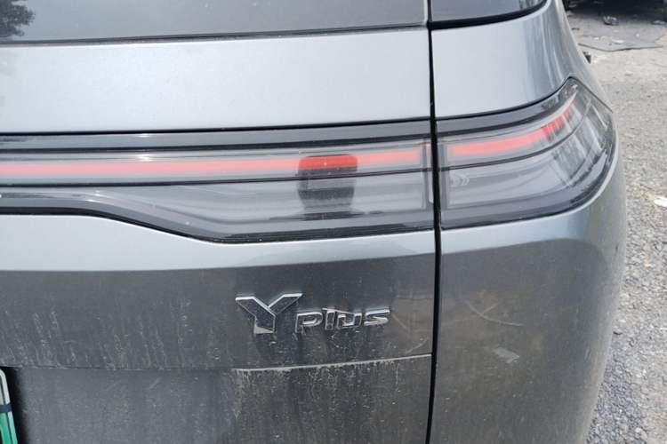 Used AION Y 2023 Plus 510 Enjoy Edition Right Rear Taillight