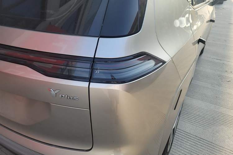 Used AION Y 2023 Plus 510 Enjoy Edition Right Rear Taillight