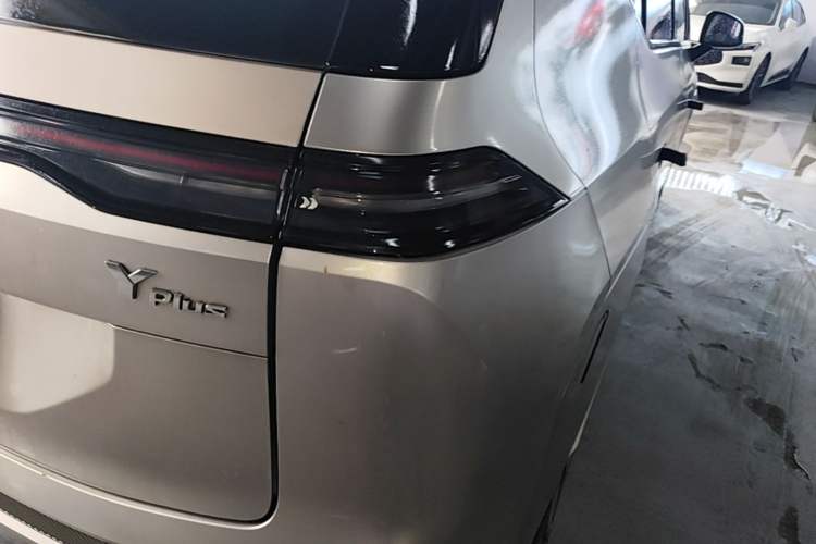 Used AION Y 2023 Plus 510 Enjoy Edition Right Rear Taillight