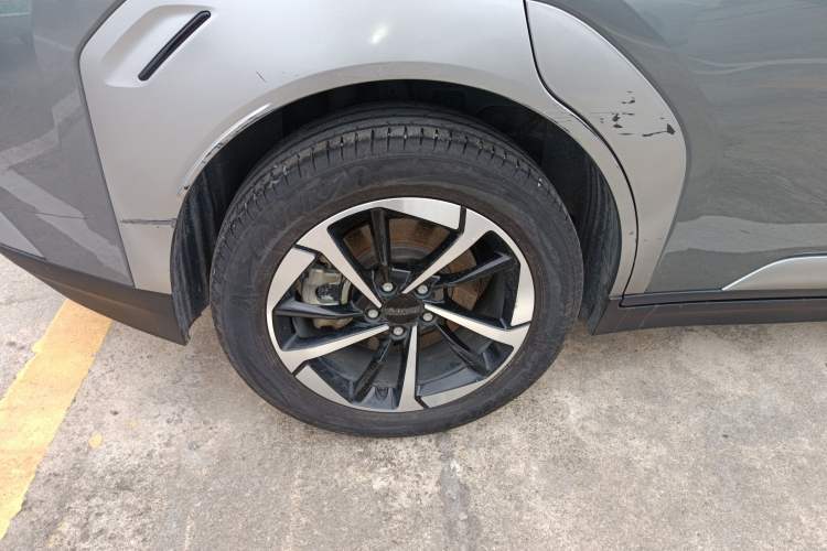Used AION Y 2023 Younger Star Edition Right Rear Wheel Hub