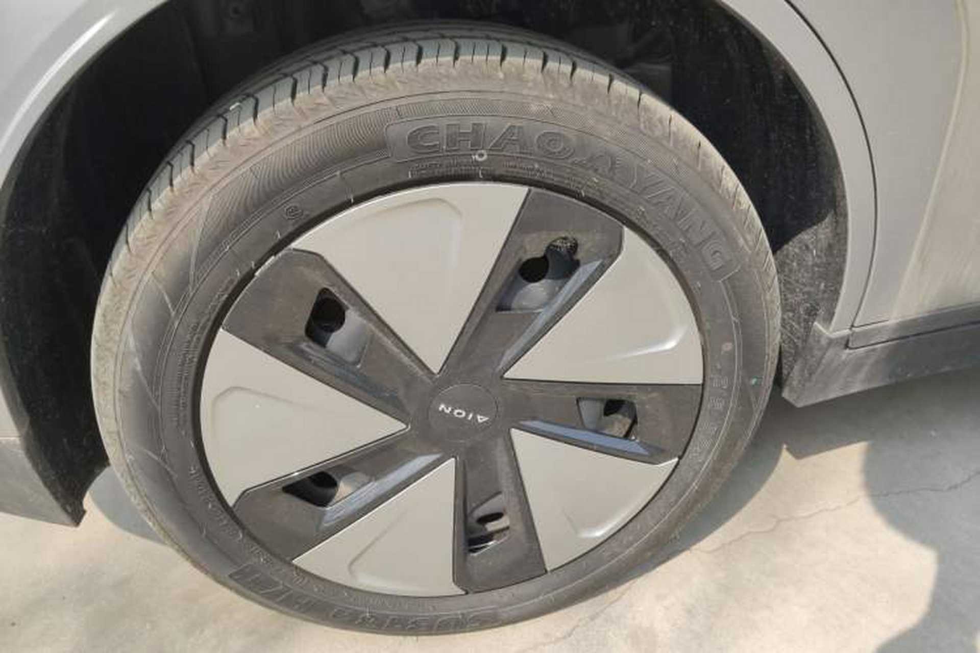 Used AION Y 2023 Younger Right Rear Wheel Hub