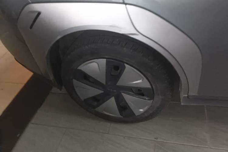 Used AION Y 2023 Plus 510 Enjoy Edition Right Rear Wheel Hub