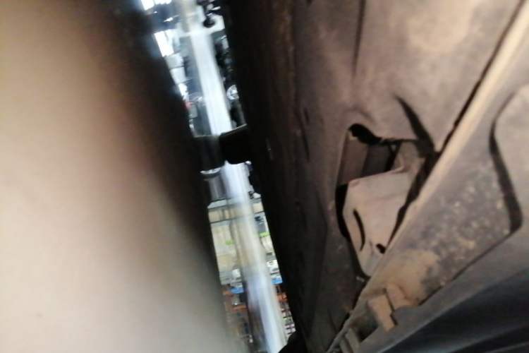 Used AION Y 2023 Plus 510 Enjoy Edition Right Side Sill