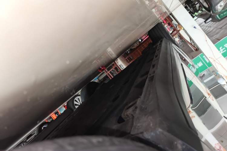 Used AION Y 2023 Plus 510 Enjoy Edition Right Side Sill