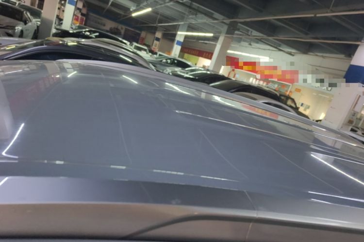 Used AION Y 2023 Younger Roof