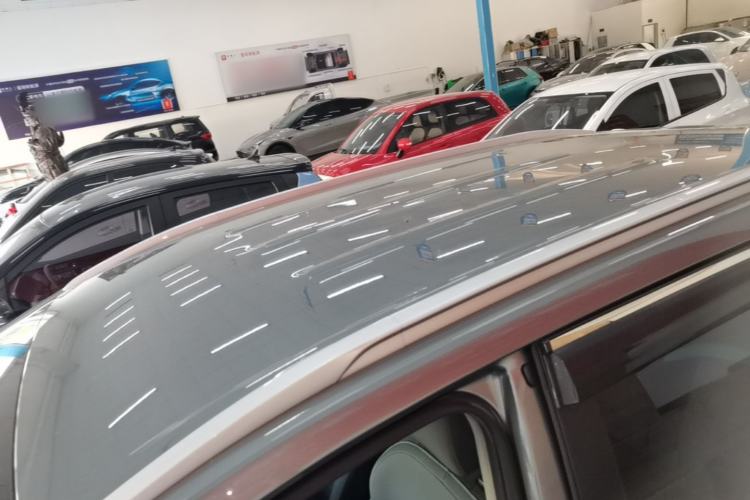 Used AION Y 2023 Plus 510 Enjoy Edition Roof