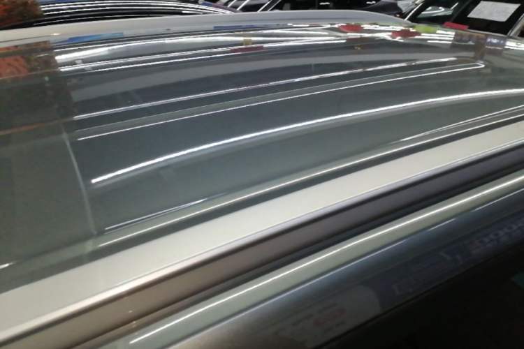 Used AION Y 2023 Plus 510 Enjoy Edition Roof