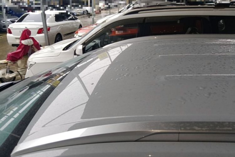 Used AION Y 2023 Plus 510 Enjoy Edition Roof