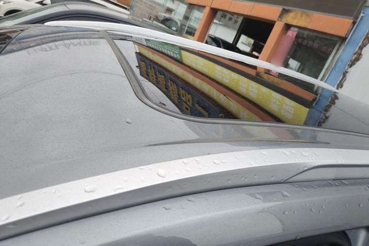 Used AION Y 2023 Younger Star Edition Roof